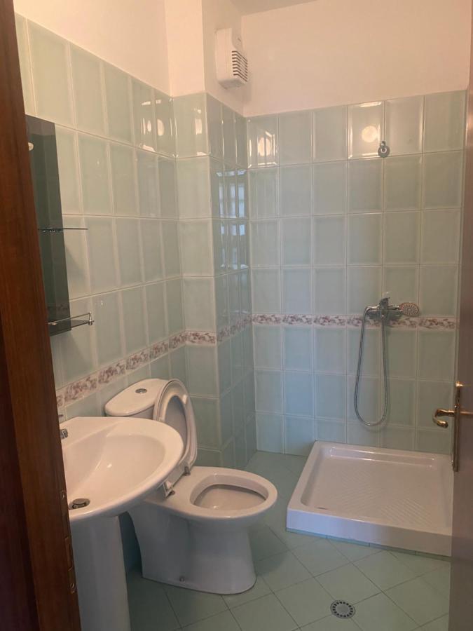 Hoara Holidays Apartment'S Durres Ngoại thất bức ảnh